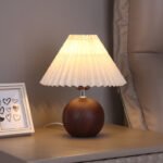 Hundred Fold Desk Lamp, Ceramic Bedroom Bedside Lamp, Warm, Romantic, Simple, Girlish Heart, High-End Retro - Image 6
