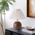 Hundred Fold Desk Lamp, Ceramic Bedroom Bedside Lamp, Warm, Romantic, Simple, Girlish Heart, High-End Retro - Image 4
